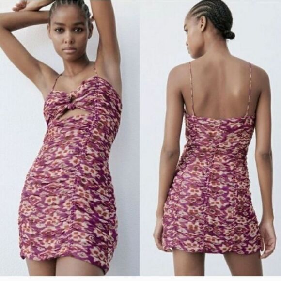 ZARA PURPLE PEACOCK FEATHER PRINT SPAGHETTI STRAP RUCHED MINI DRESS SIZE MEDIUM - Picture 1 of 9